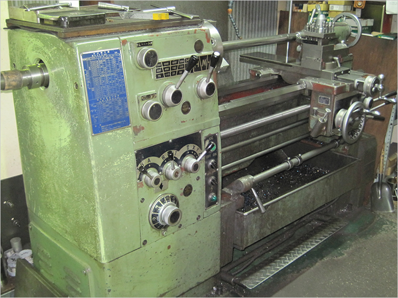 山川機械製 汎用旋盤 0.8m